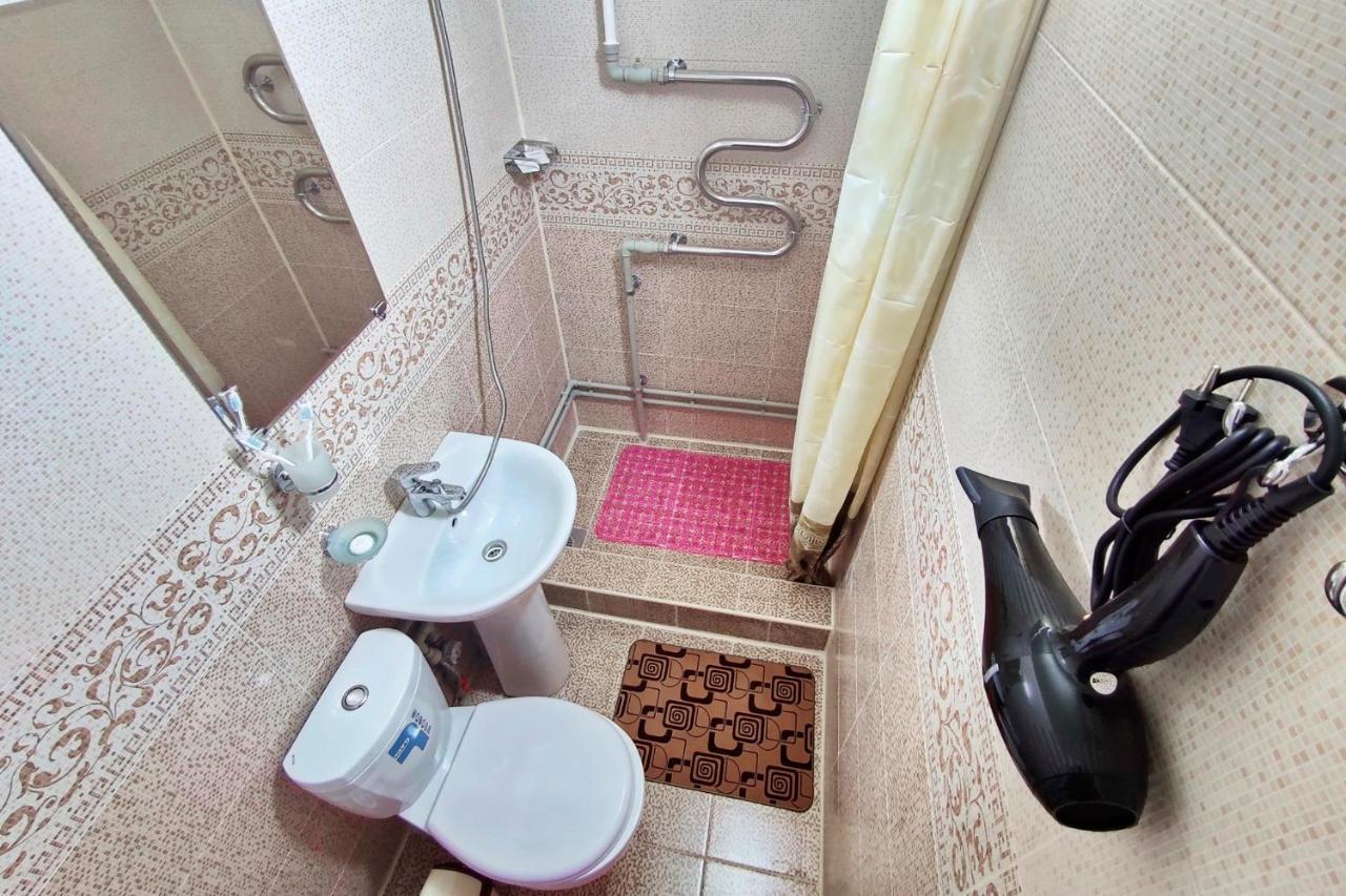 Апартаменты В Микрорайоне Орбита-2, 4 อัลมาตี ภายนอก รูปภาพ